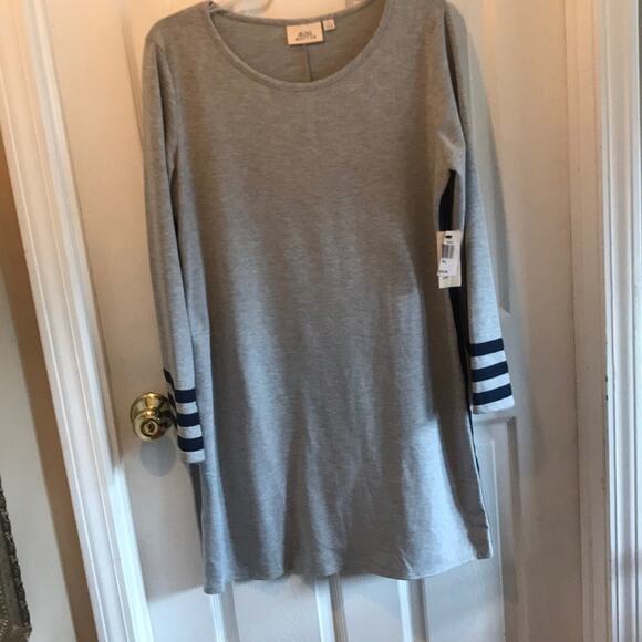 Mind over Matter NWT women’s size L gray stripe dress - Picture 1 of 6